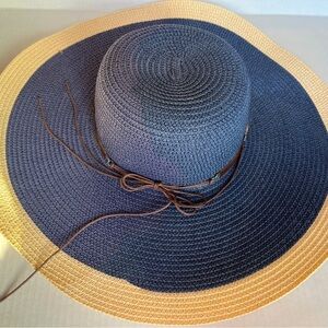 Lucky 7 Women Wide Brim Two Tone 100% Paper, Straw, Floppy Beach Hat